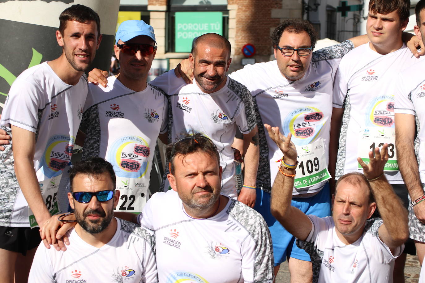 Fotos: Bruno Paixão y Anabel Benítez, vencedores de la XXIII Carrera Popular de Jerez de los Caballeros
