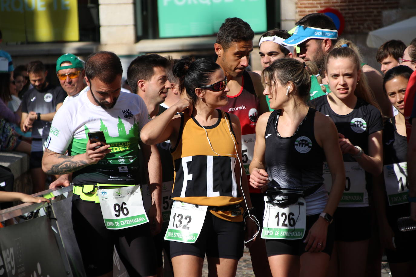 Fotos: Bruno Paixão y Anabel Benítez, vencedores de la XXIII Carrera Popular de Jerez de los Caballeros