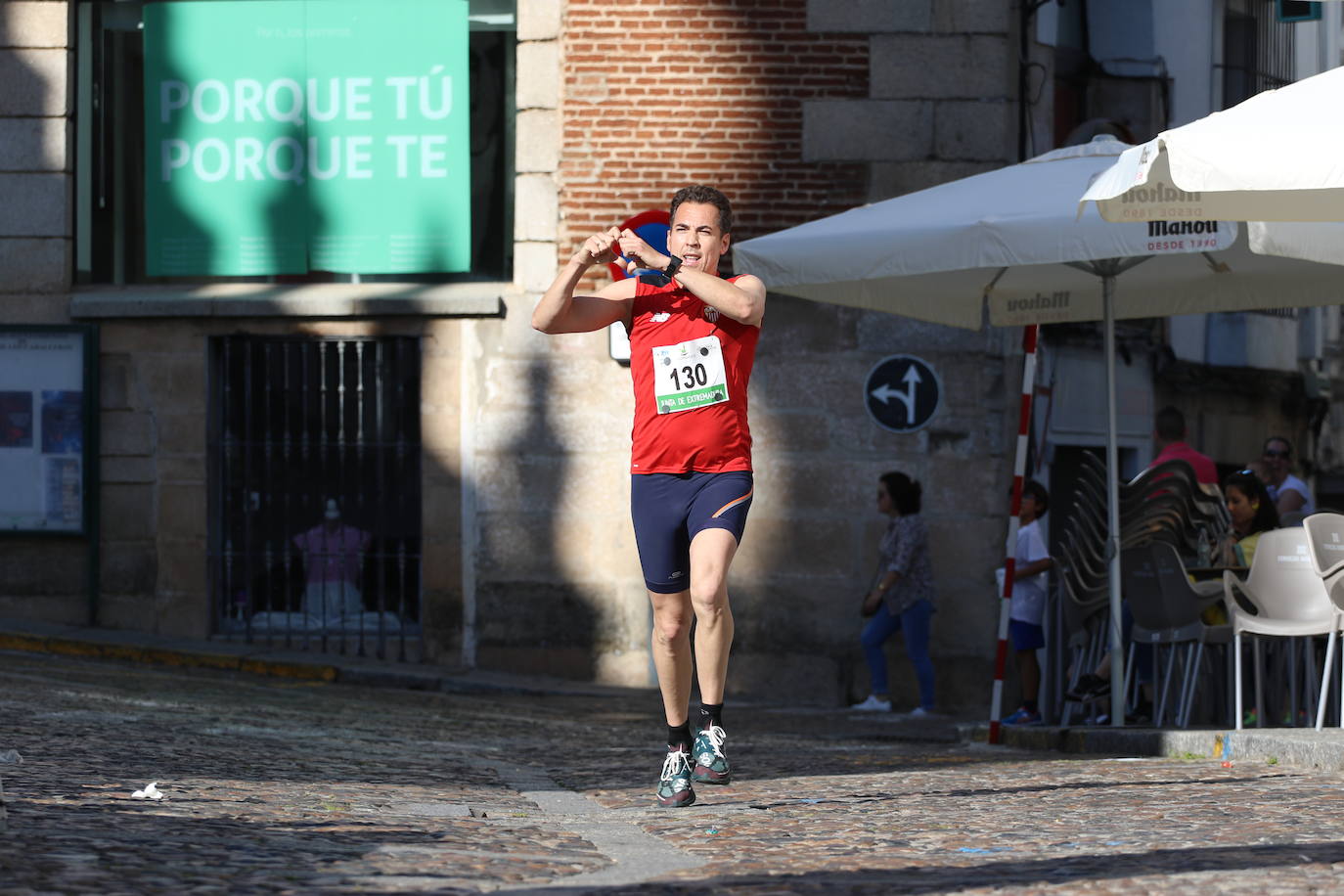 Fotos: Bruno Paixão y Anabel Benítez, vencedores de la XXIII Carrera Popular de Jerez de los Caballeros