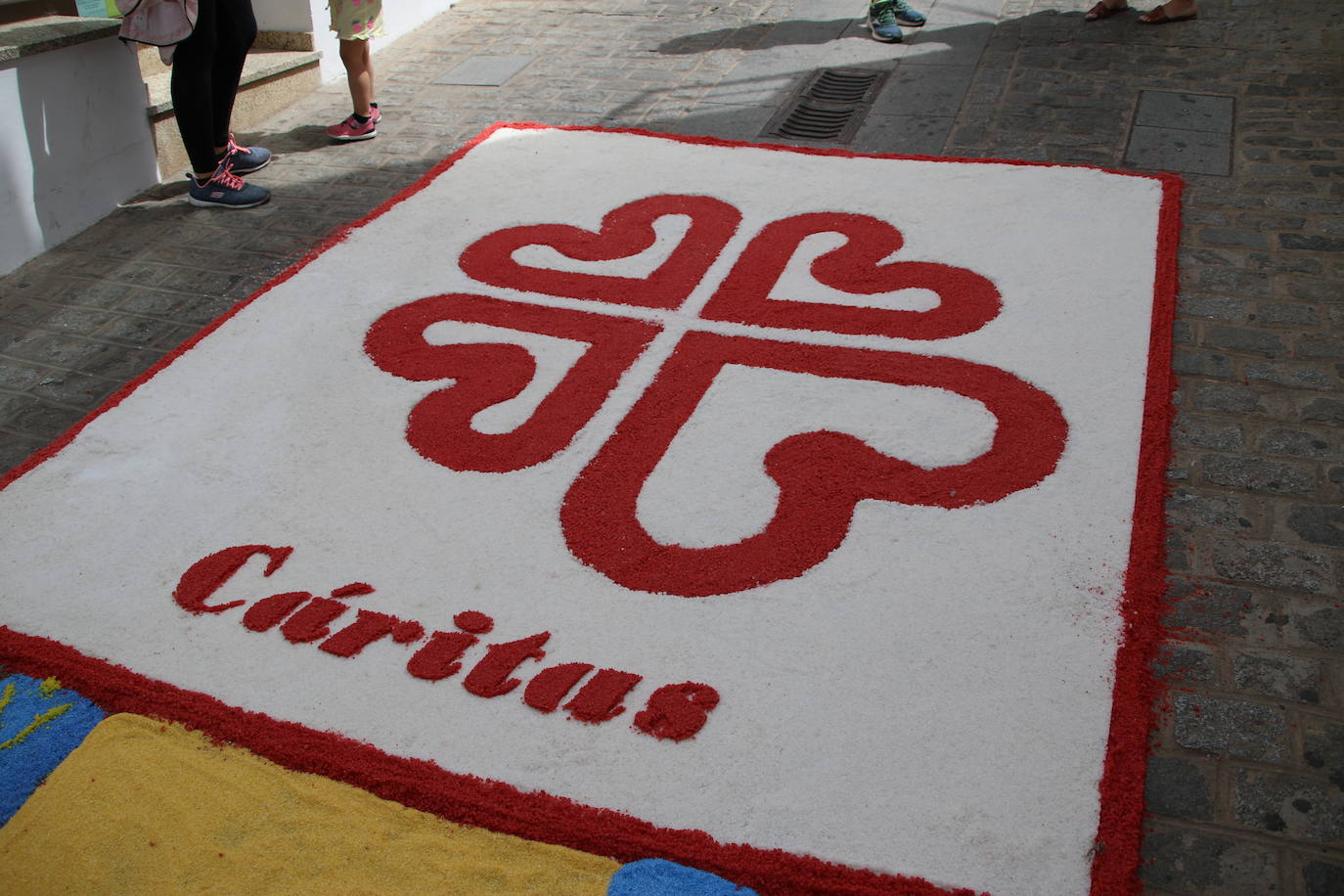 Fotos: Las alfombras de sal vuelven a engalanar las calles de Jerez para celebrar el Corpus Christi