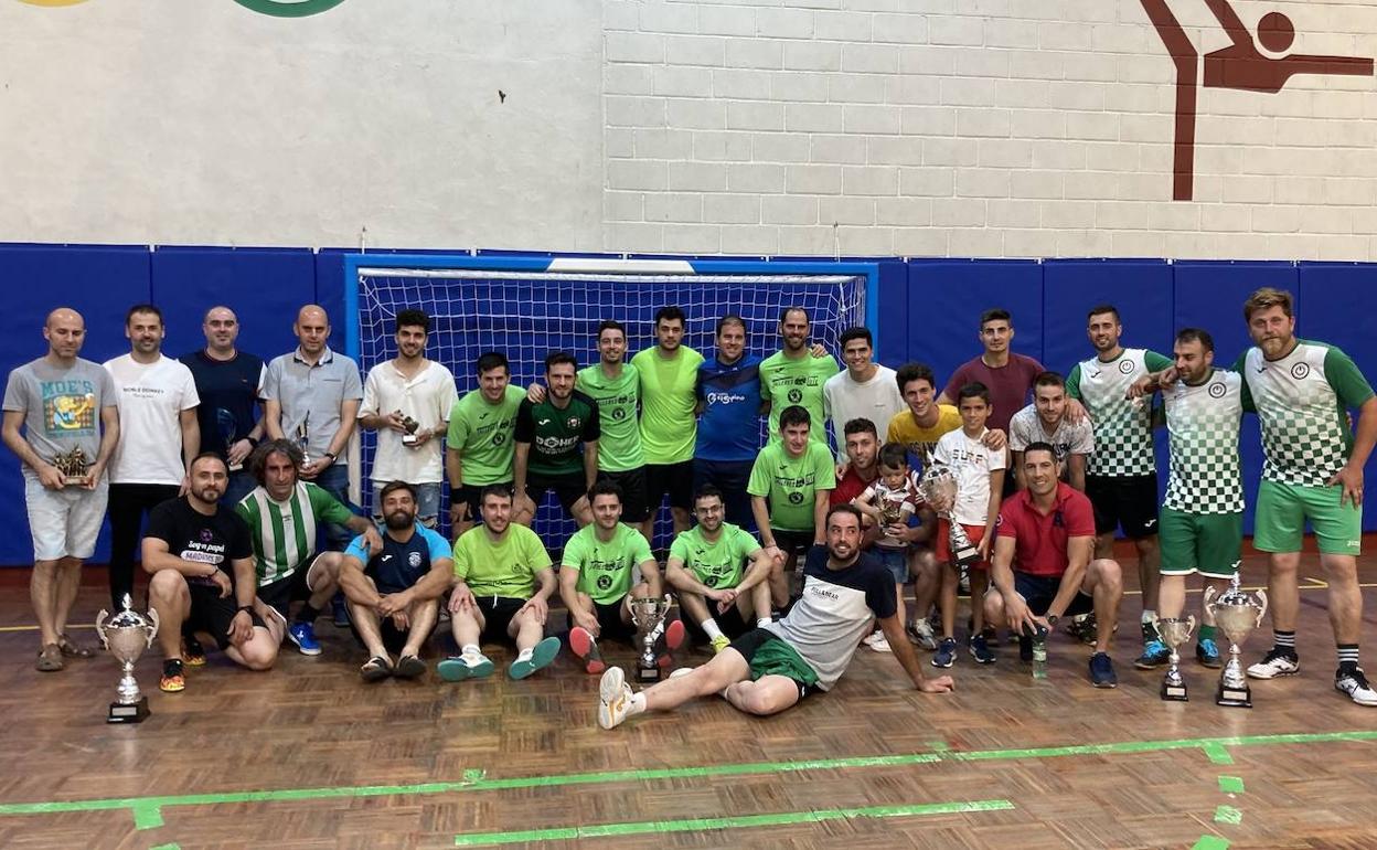 El equipo 'Calsan Distribuciones', campeón de la liga local de fútbol sala 2021-2022