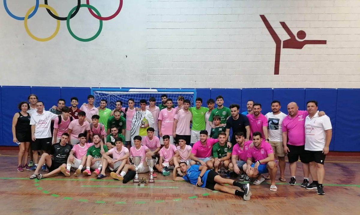El equipo 'Los Tarambanas', campeón del Memorial de Fútbol Sala 'Francisco José Rivera Montero'