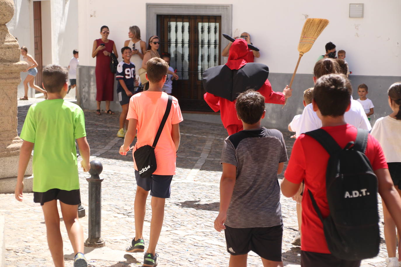 Fotos: Jerez de los Caballeros celebra con júbilo su tradicional &#039;Salida del diablo&#039;