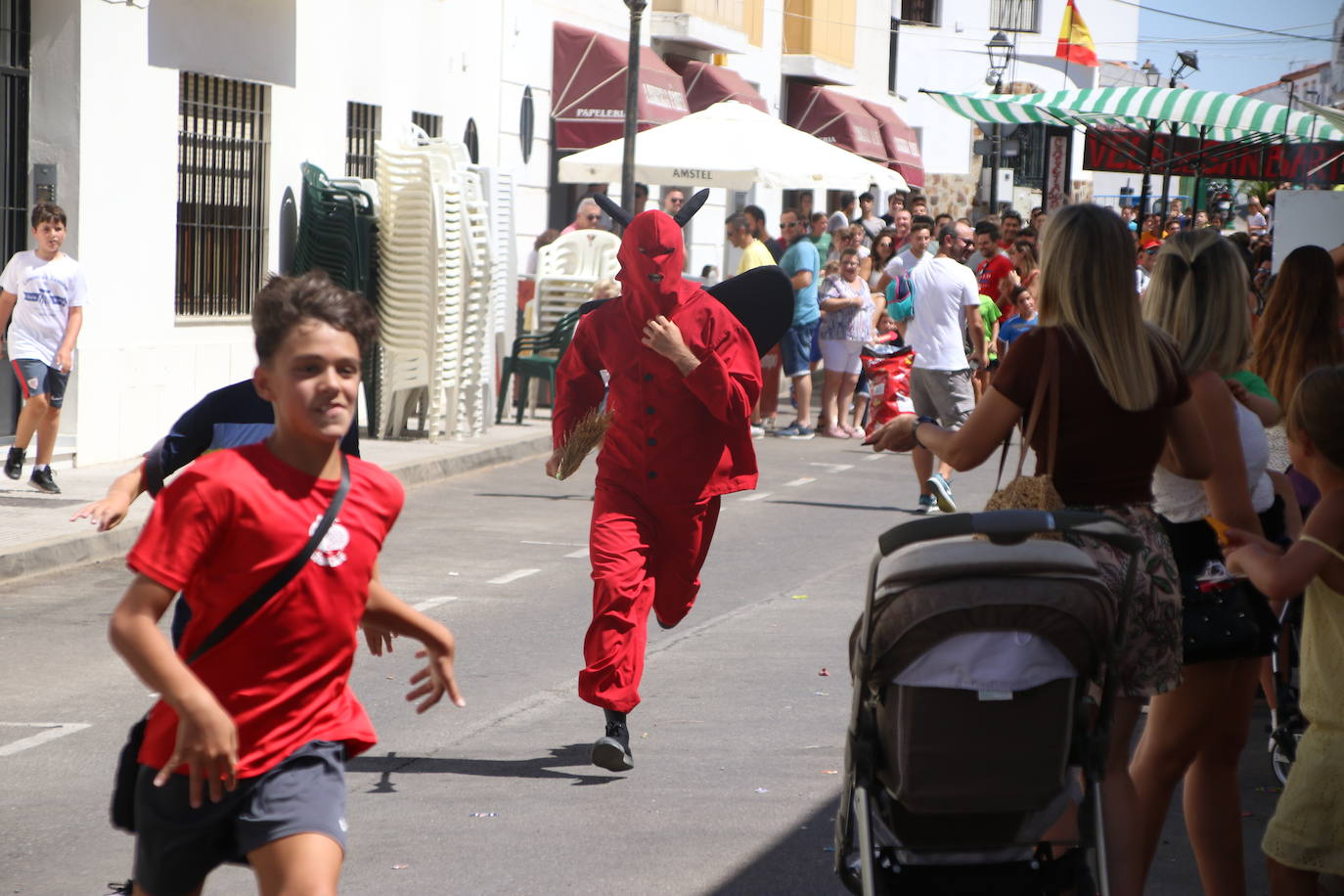 Fotos: Jerez de los Caballeros celebra con júbilo su tradicional &#039;Salida del diablo&#039;