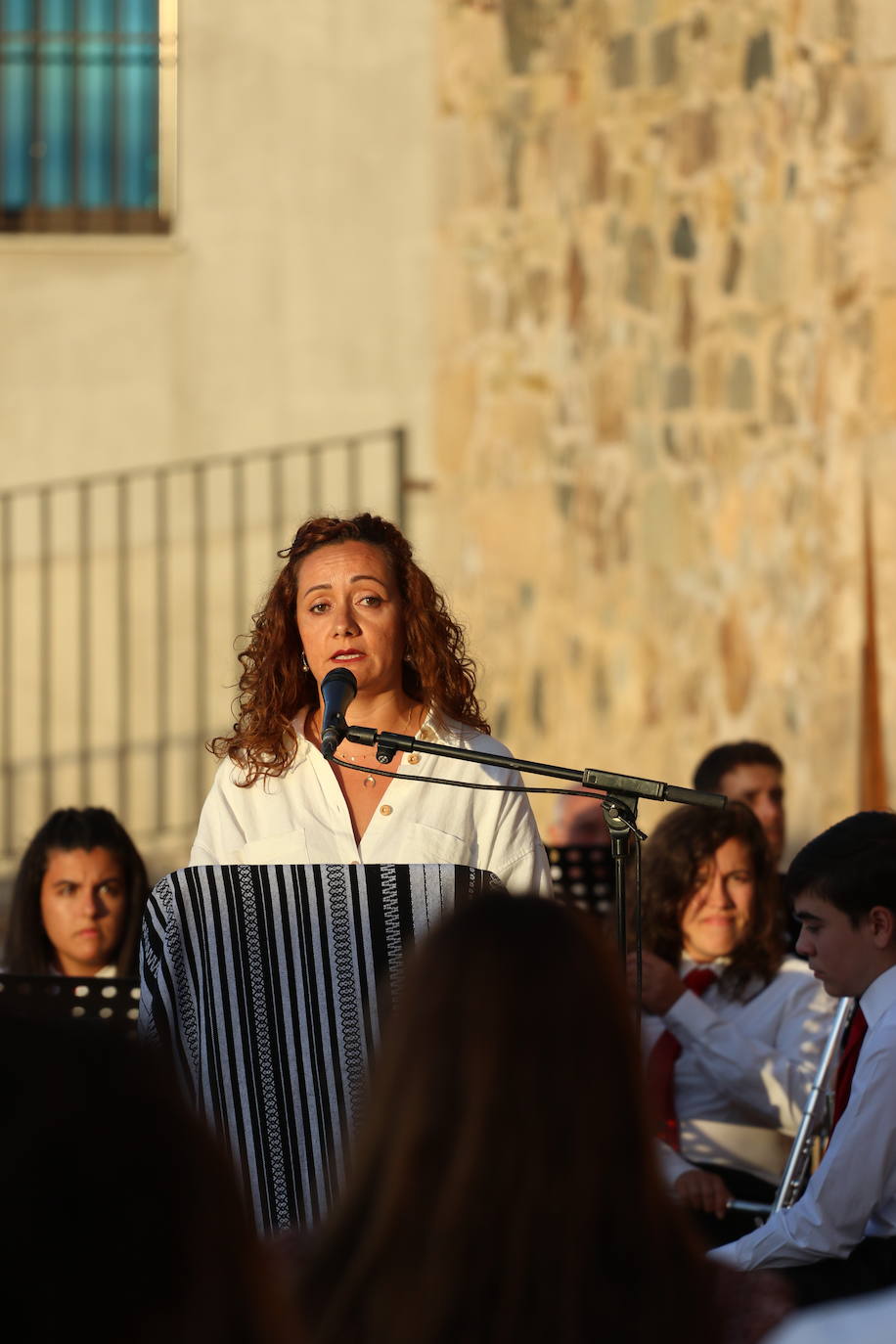 Fotos: Jerez de los Caballeros celebra el Día de Extremadura con un acto institucional en el Lienzo de Muralla