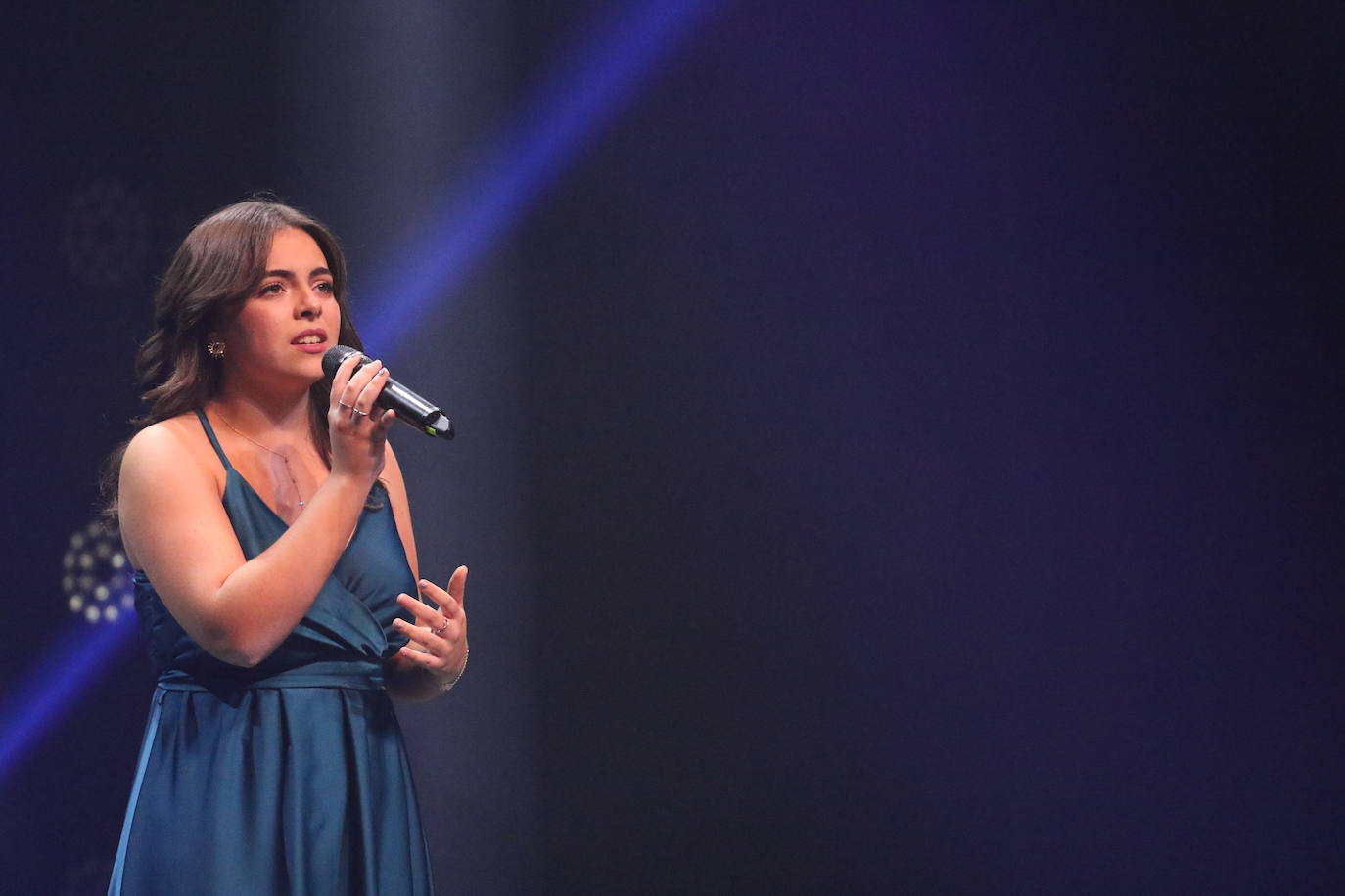 Fotos: Ana Nina, ganadora del Festival de la Canción de Extremadura 2022