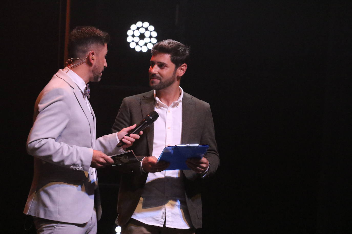 Fotos: Ana Nina, ganadora del Festival de la Canción de Extremadura 2022