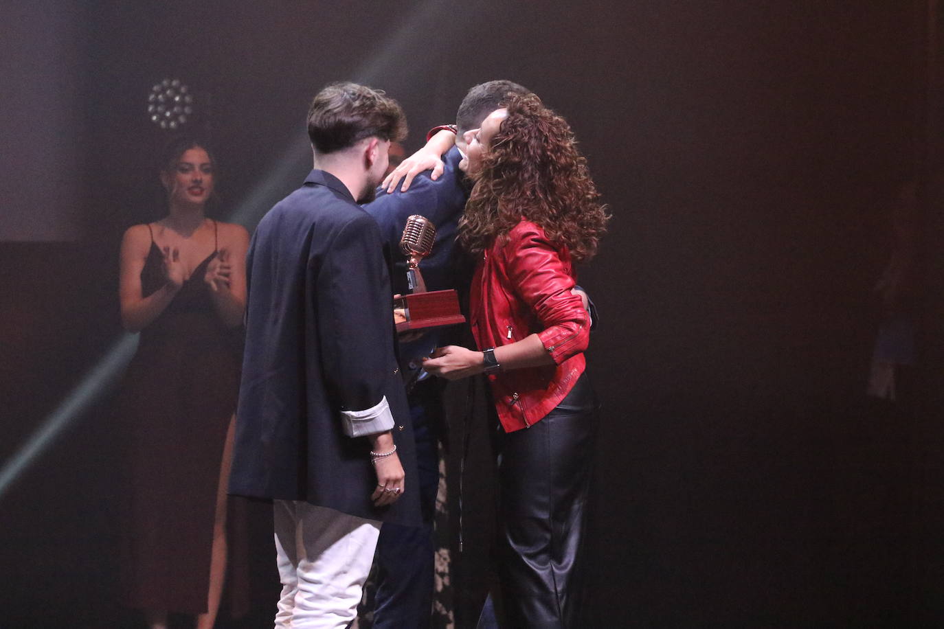 Fotos: Ana Nina, ganadora del Festival de la Canción de Extremadura 2022