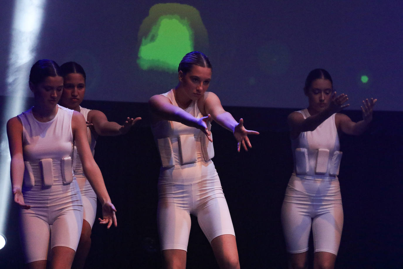 Fotos: Ana Nina, ganadora del Festival de la Canción de Extremadura 2022