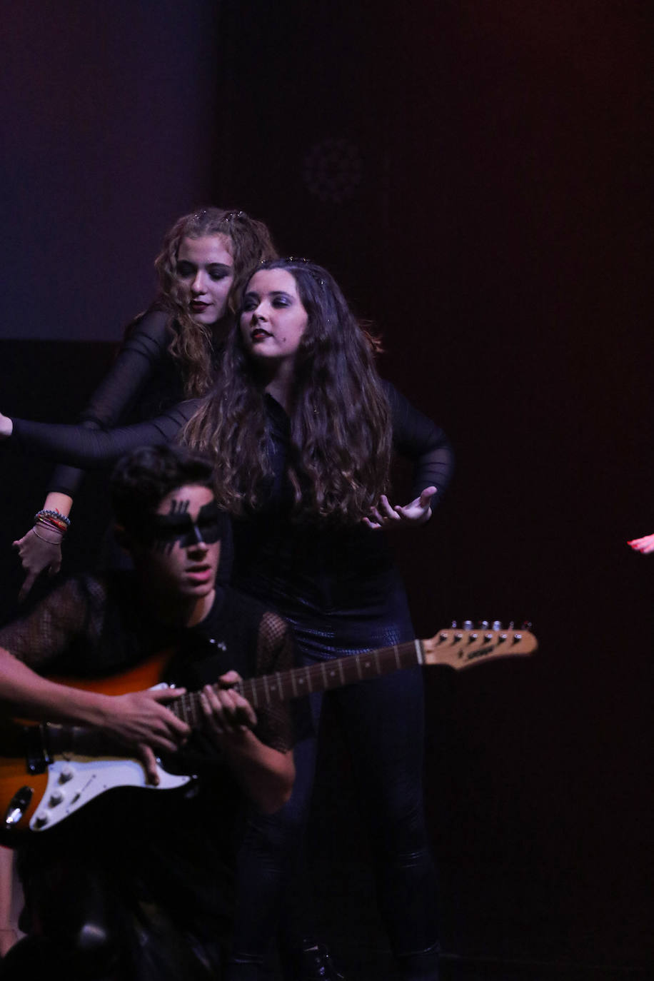 Fotos: Ana Nina, ganadora del Festival de la Canción de Extremadura 2022