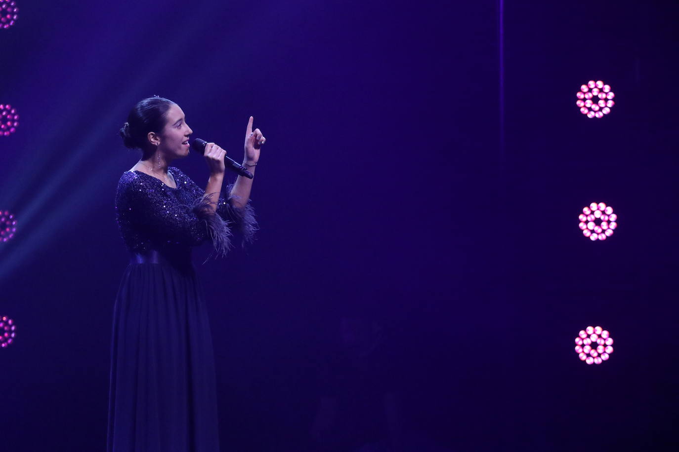 Fotos: Ana Nina, ganadora del Festival de la Canción de Extremadura 2022