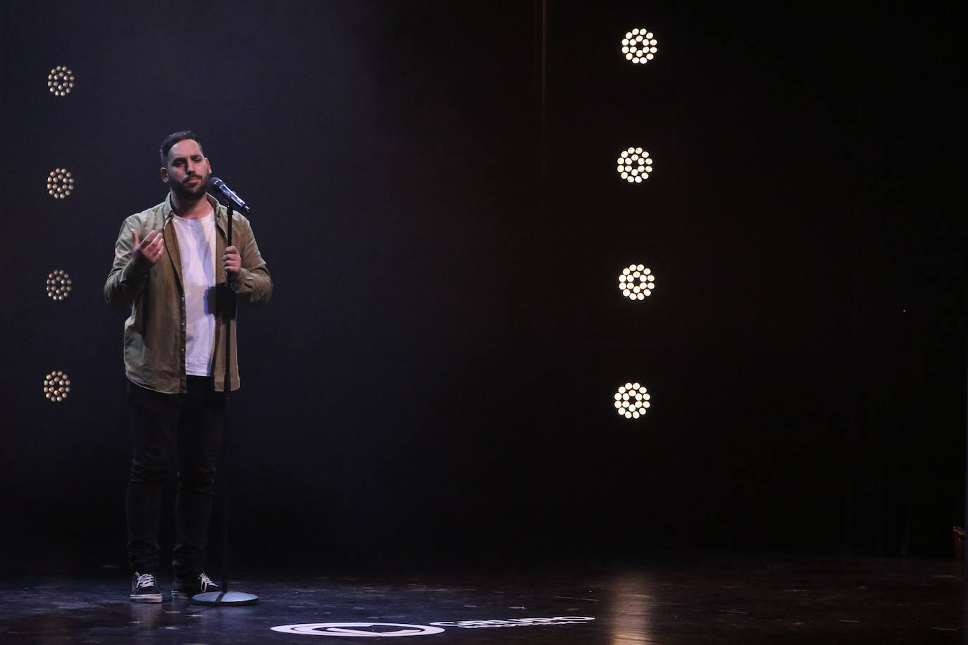 Fotos: Ana Nina, ganadora del Festival de la Canción de Extremadura 2022