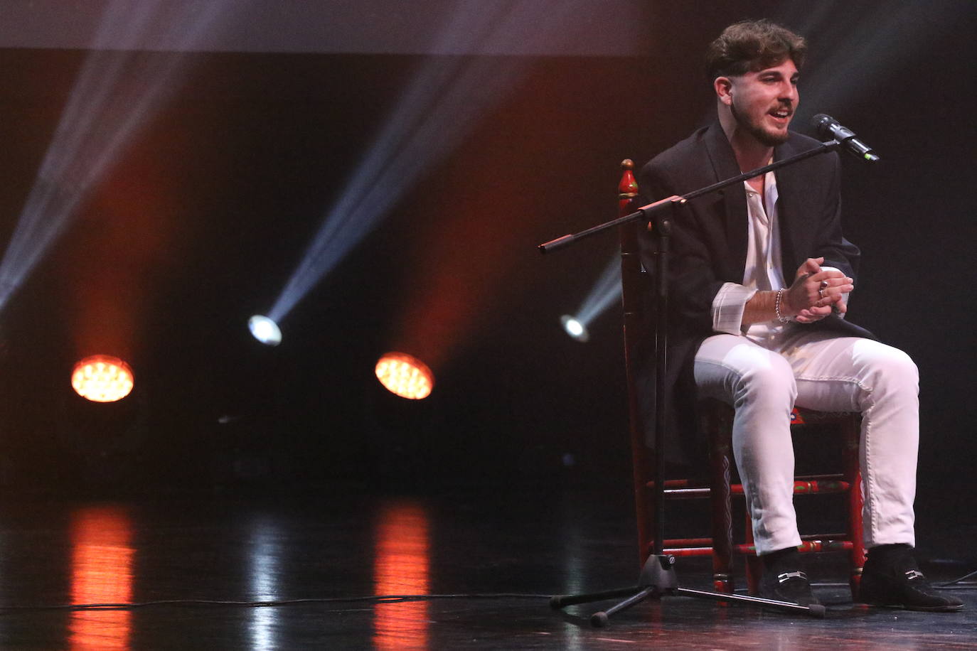Fotos: Ana Nina, ganadora del Festival de la Canción de Extremadura 2022