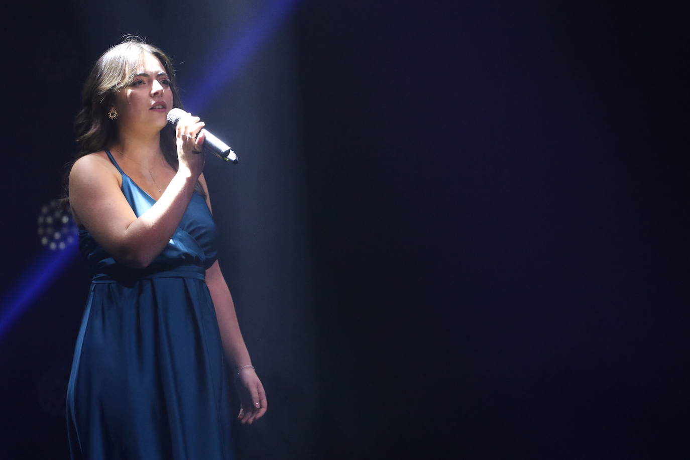 Fotos: Ana Nina, ganadora del Festival de la Canción de Extremadura 2022