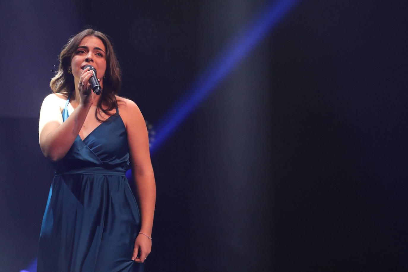 Fotos: Ana Nina, ganadora del Festival de la Canción de Extremadura 2022