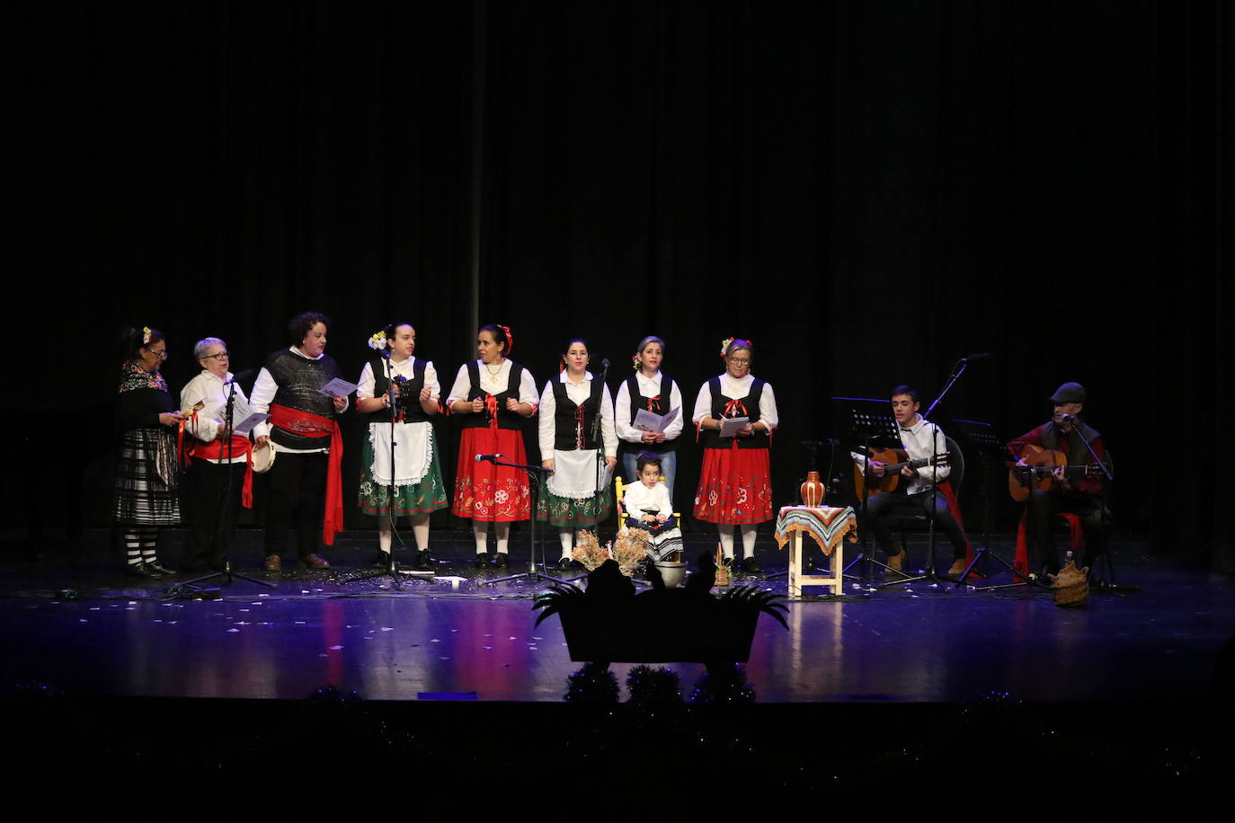 Fotos: Jerez de los Caballeros celebra una nueva edición de su tradicional &#039;Certamen de Villancicos&#039;