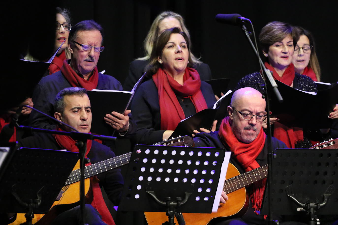 Fotos: Jerez de los Caballeros celebra una nueva edición de su tradicional &#039;Certamen de Villancicos&#039;