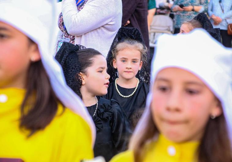 La Semana Santa infantil del CEIP «El Rodeo» vuelve a ensalzar el legado cofrade de Jerez de los Caballeros