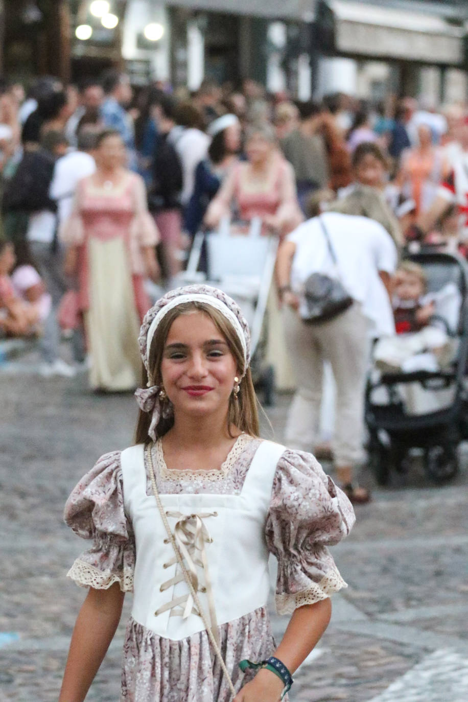 Desfile inaugural del XX Festival Templario de Jerez de los Caballeros, en imágenes