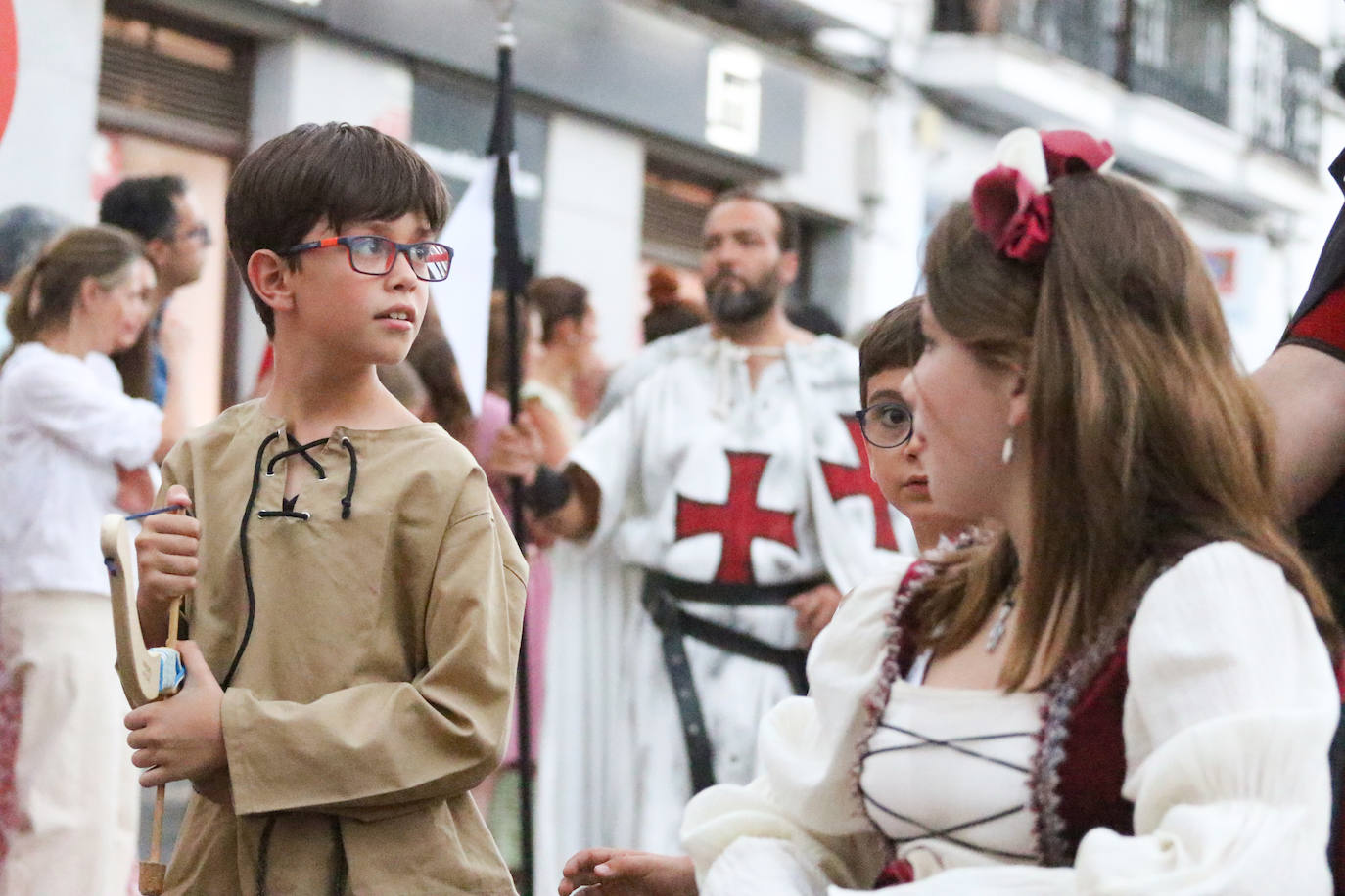 Desfile inaugural del XX Festival Templario de Jerez de los Caballeros, en imágenes