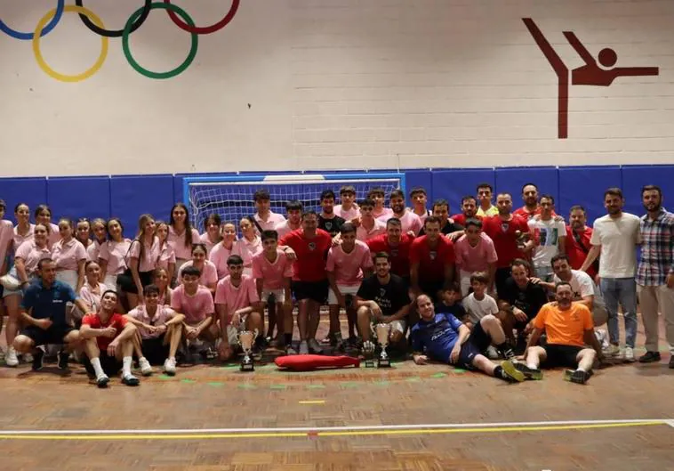 El equipo ''Perseida futsal», campeón del XII Memorial de Fútbol sala 'Francisco José Rivera Montero'