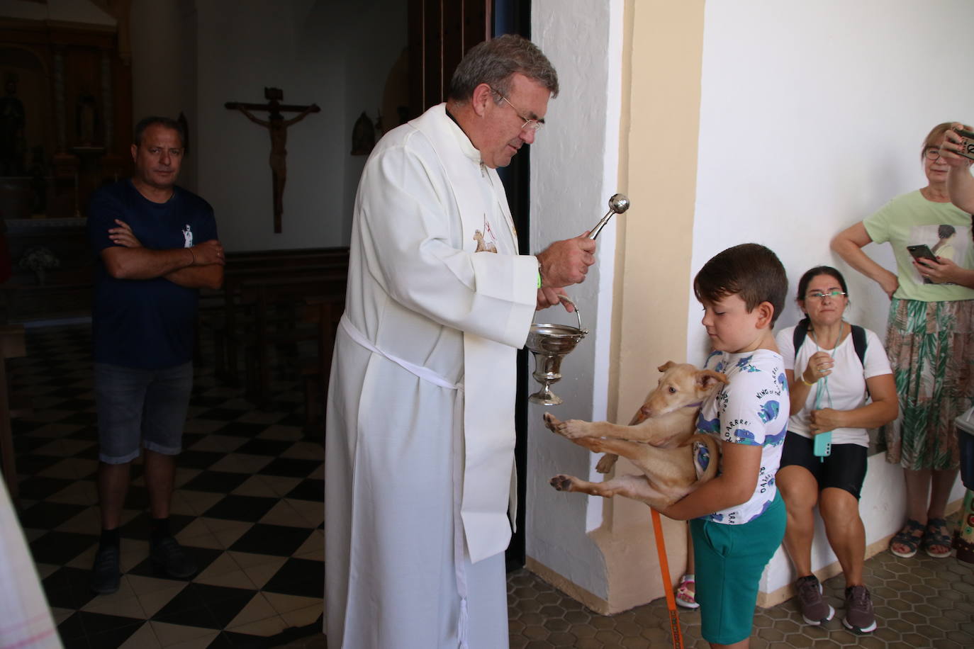 La ermita de San Roque acoge la tradicional bendición de animales