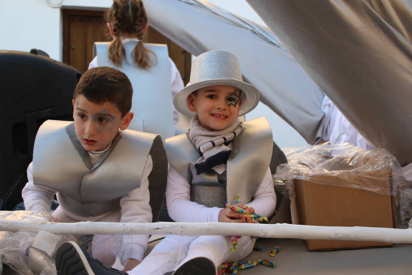 Fotos: La cabalgata de Reyes Magos inunda de ilusión y magia las calles de Jerez