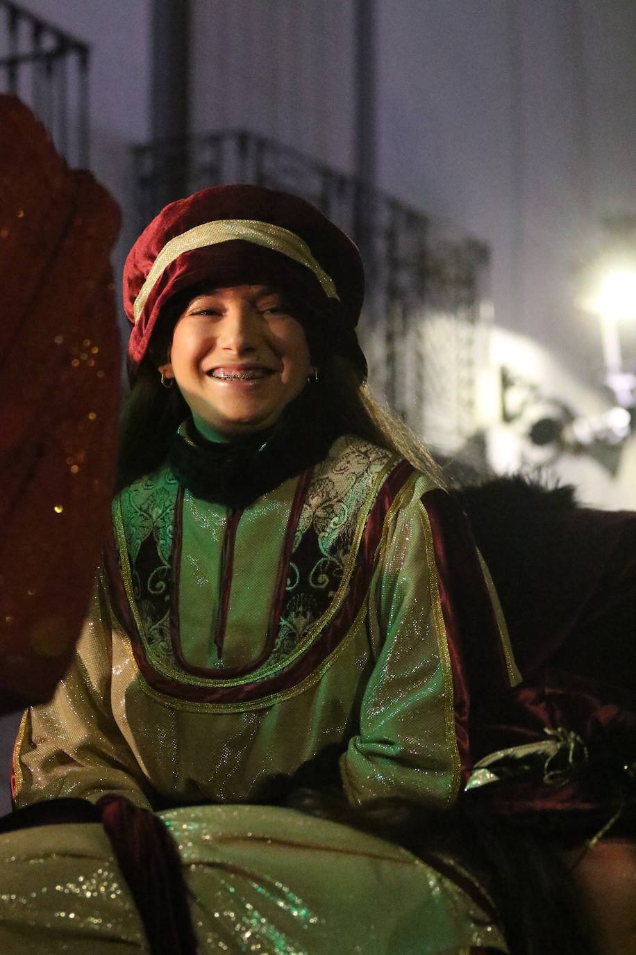 Fotos: La cabalgata de Reyes Magos inunda de ilusión y magia las calles de Jerez