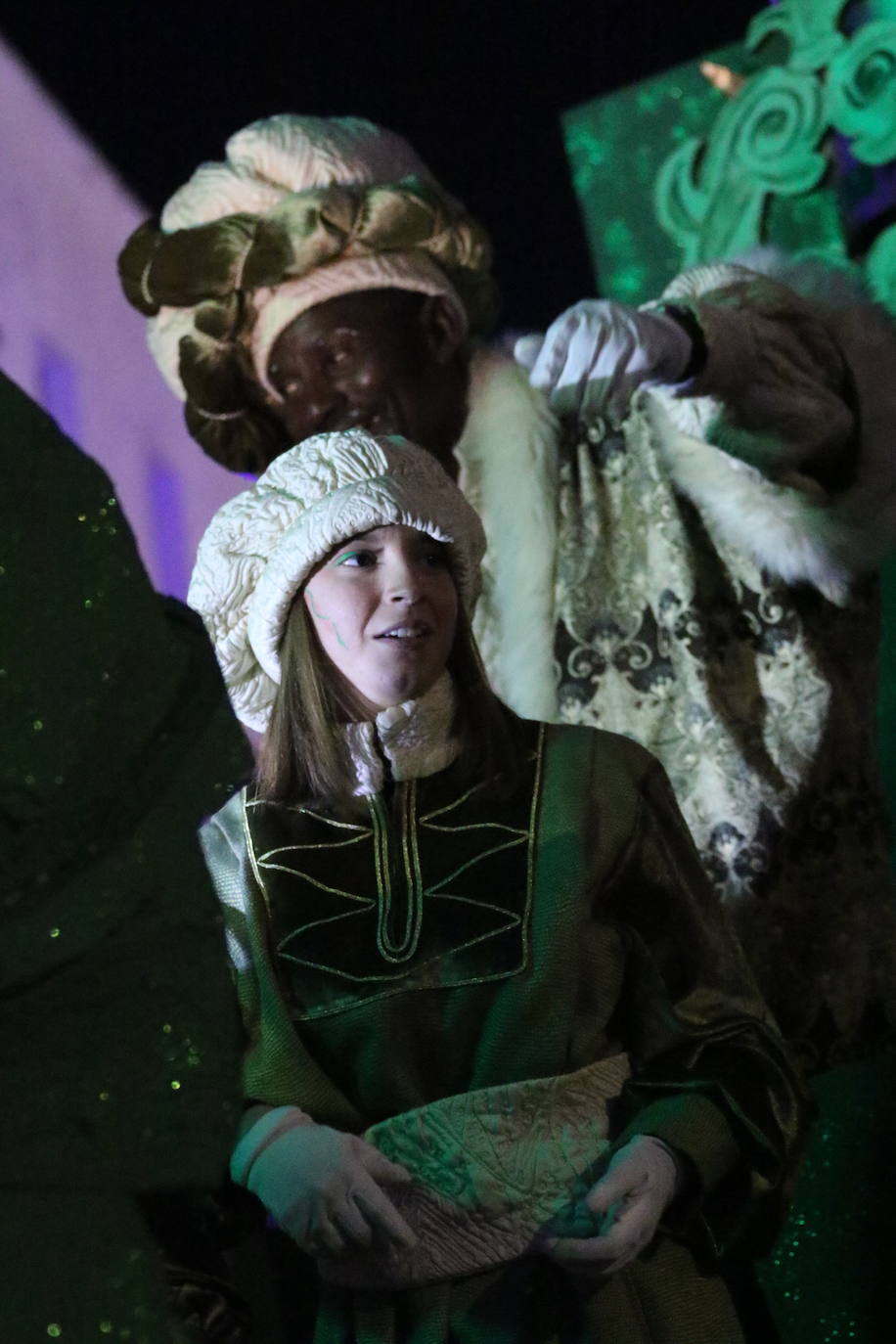 Fotos: La cabalgata de Reyes Magos inunda de ilusión y magia las calles de Jerez