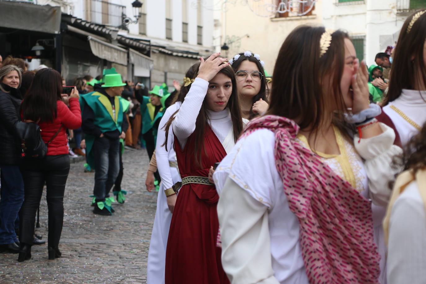 Fotos: Arranca el Carnaval en Jerez de los Caballeros con el desfile de los centros educativos
