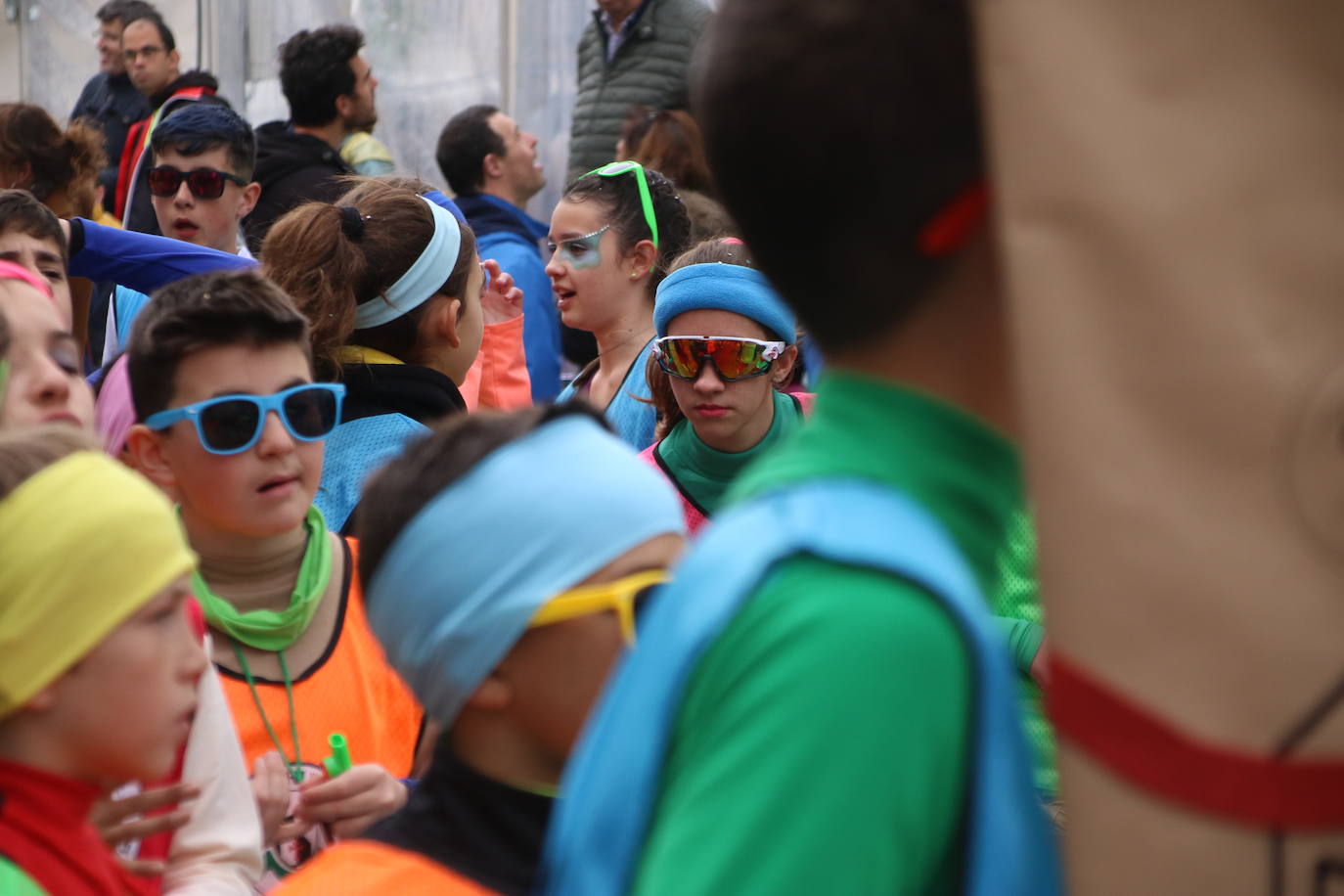 Fotos: Arranca el Carnaval en Jerez de los Caballeros con el desfile de los centros educativos
