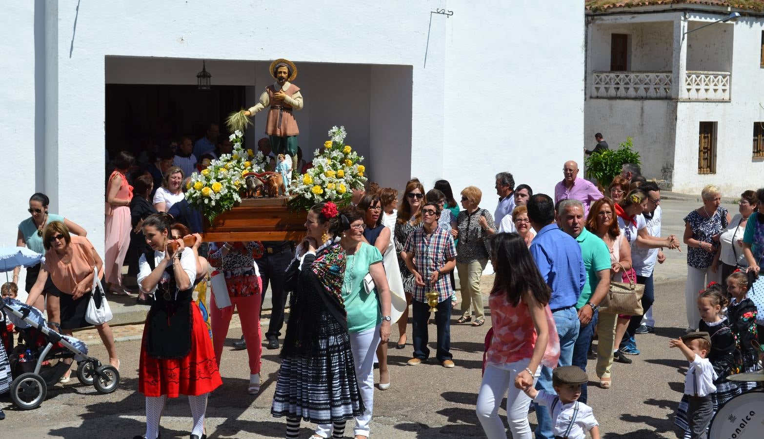 El lunes, 15 de mayo, festividad de San Isidro, tendrá lugar la santa misa y la procesión del Patrón.