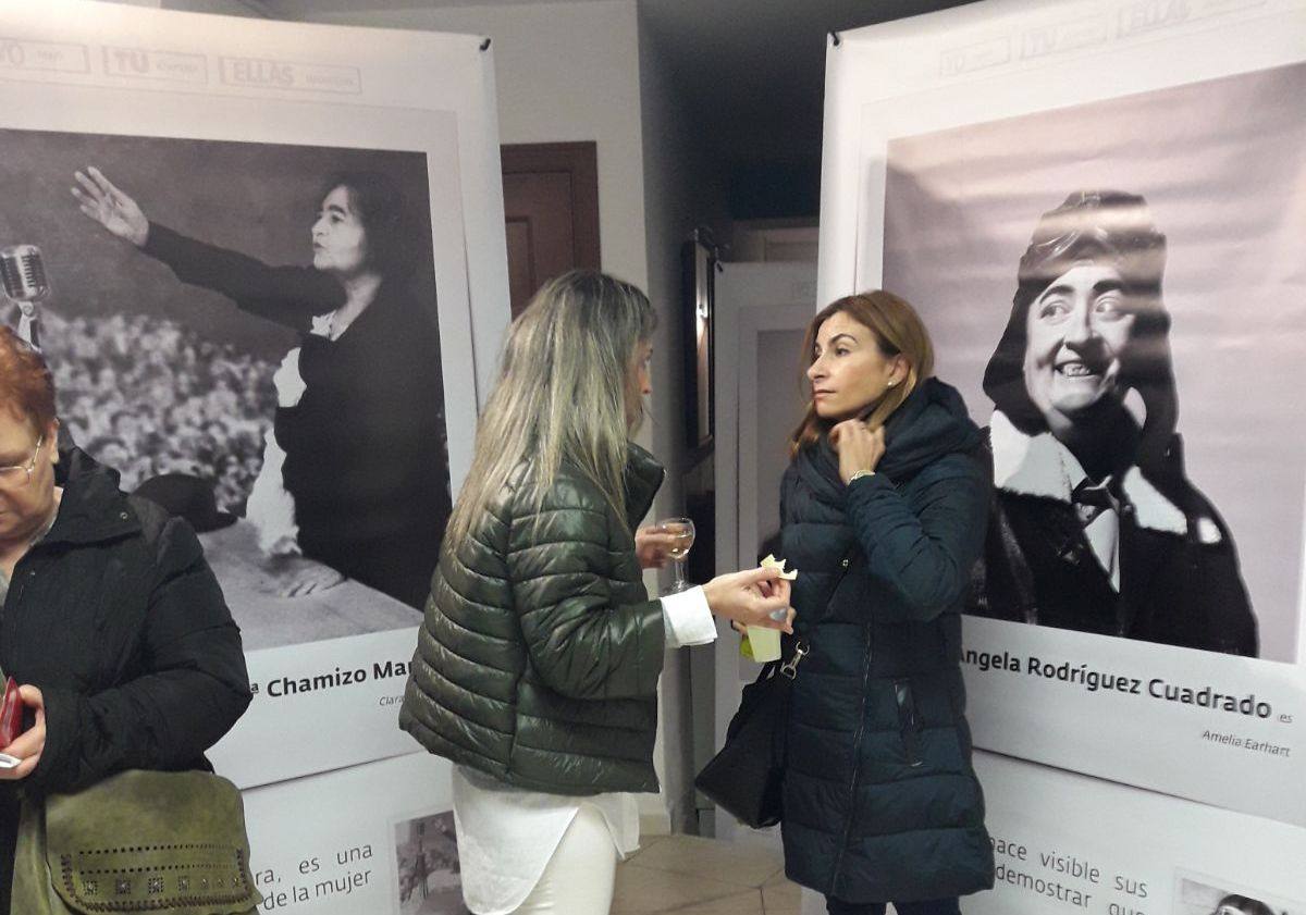 Imagen de la inauguración de la exposición el pasado lunes.