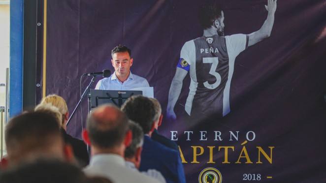 Paco Peña durante su intervención en el homenaje.