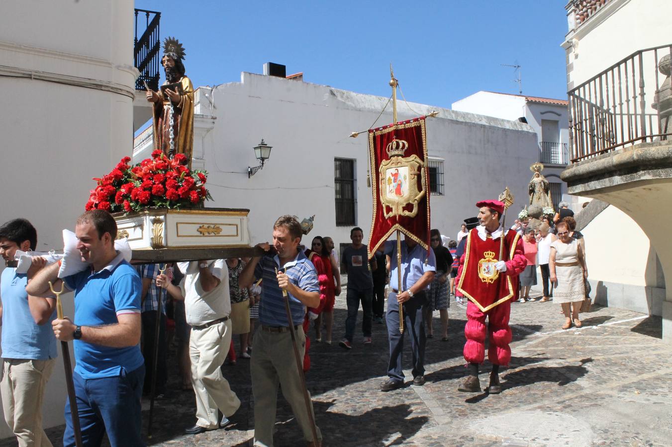 El objetivo es fomentar la participación, realzar dicha celebración y contribuir al mantenimiento de la tradición.P.D,