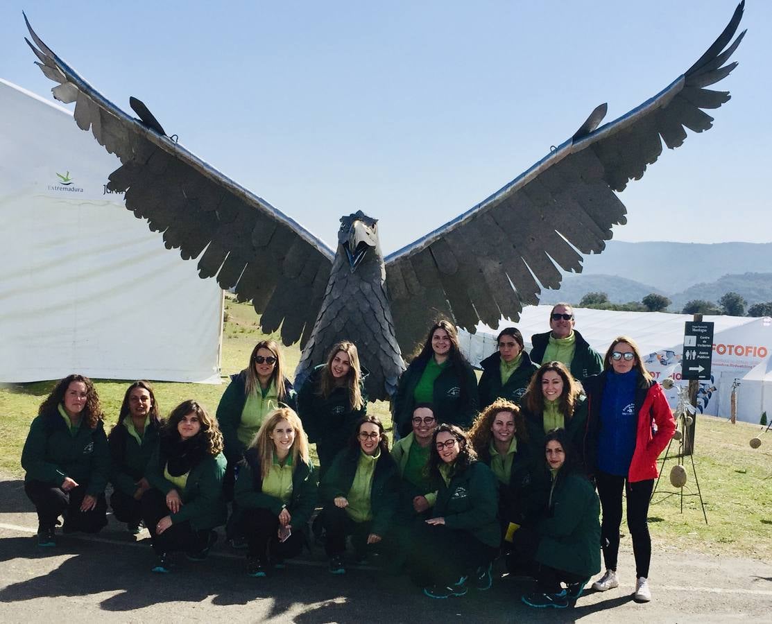 Integrantes de Naturae en una de sus actividades