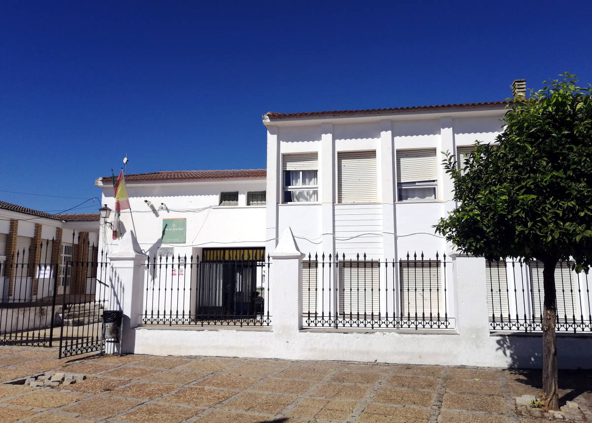 Grupo escolar de la Ermita