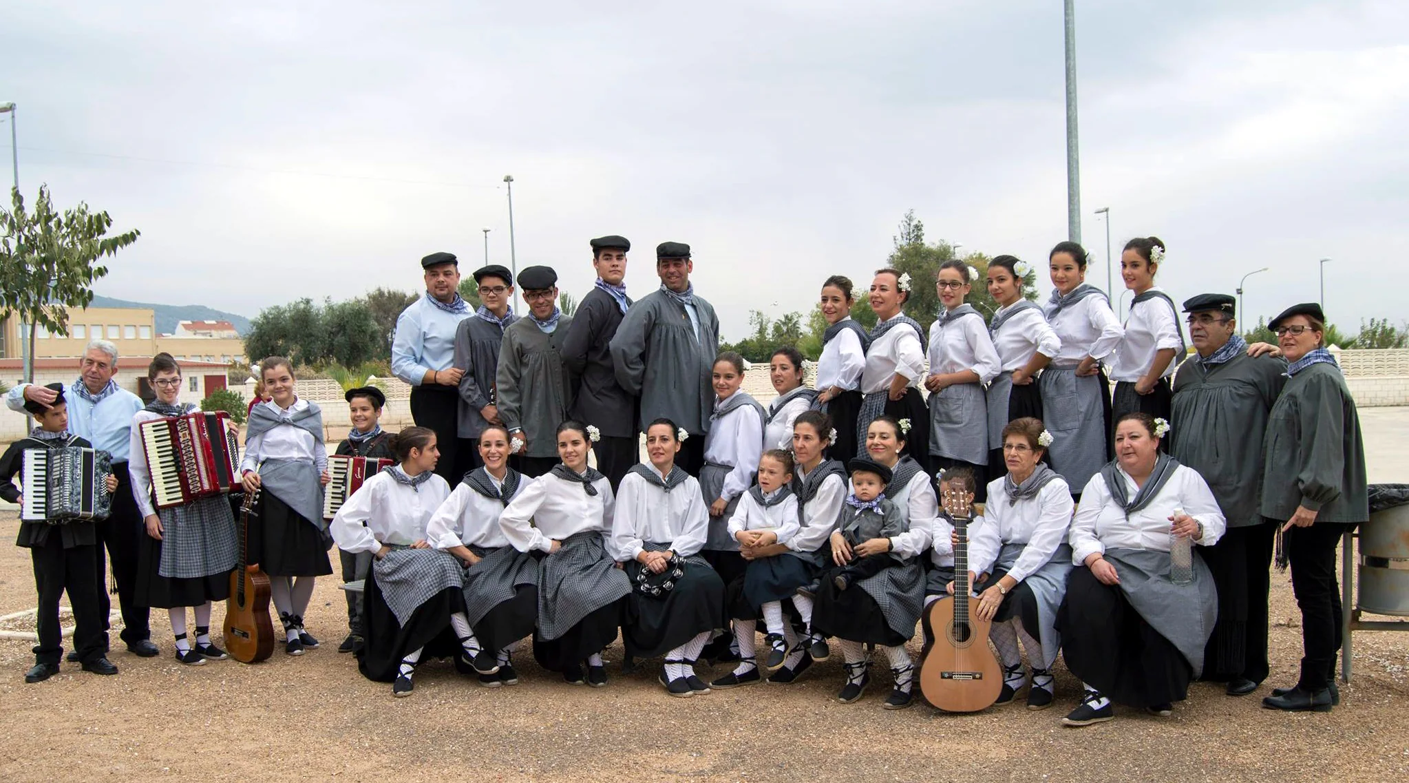 Grupo de Coros y Danzas Tierrablanca