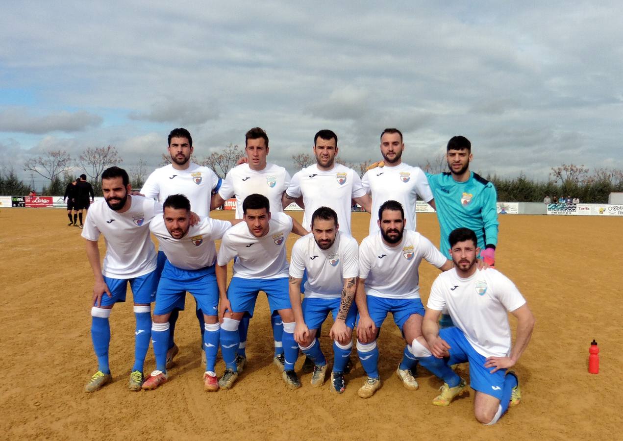 De pie: José Mari, Juampe, Rubén, Alfredo y Murillo. Agachados: Cerrato, Senit, Nono, Ioseba, Jesús y Carlos 