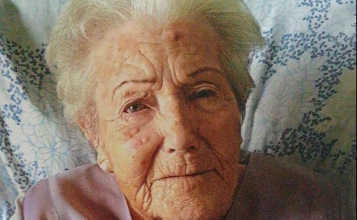 La llerenense Ana Esmeralda cumple 101 años
