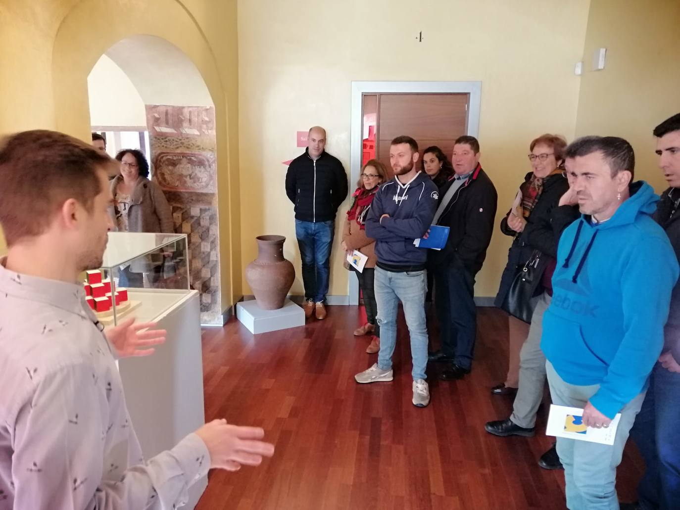 Fotos: Ya puedes visitar la exposición &#039;X tienda a infinito&#039;, en el Museo Histórico de Llerena
