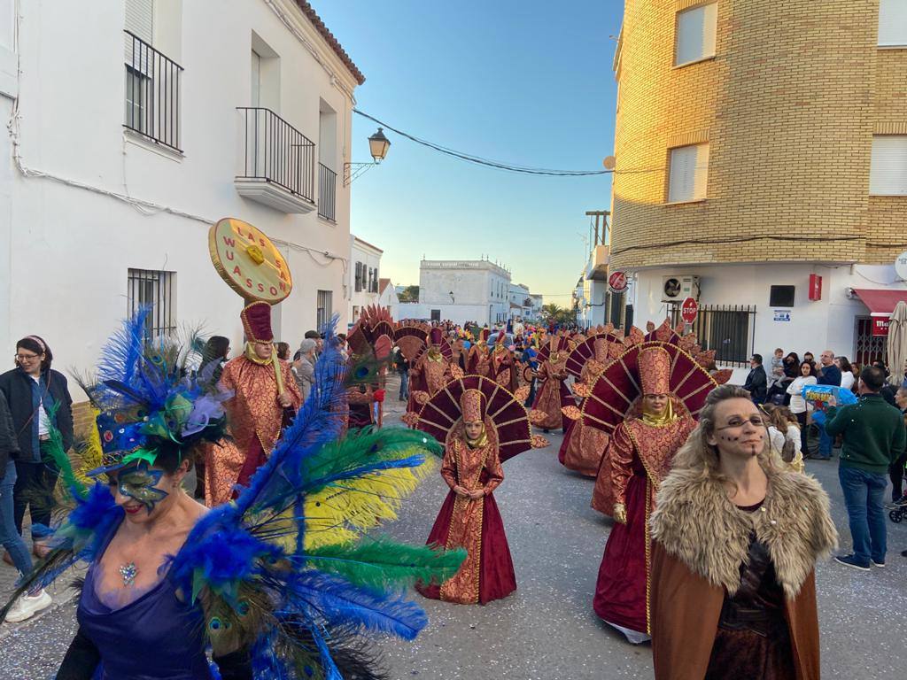 Fotos: El desfile del carnaval brilla en Llerena
