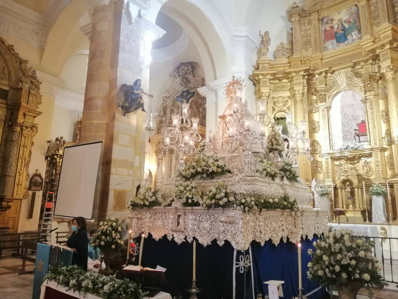 Fotos: Fin a unas fiestas atípicas