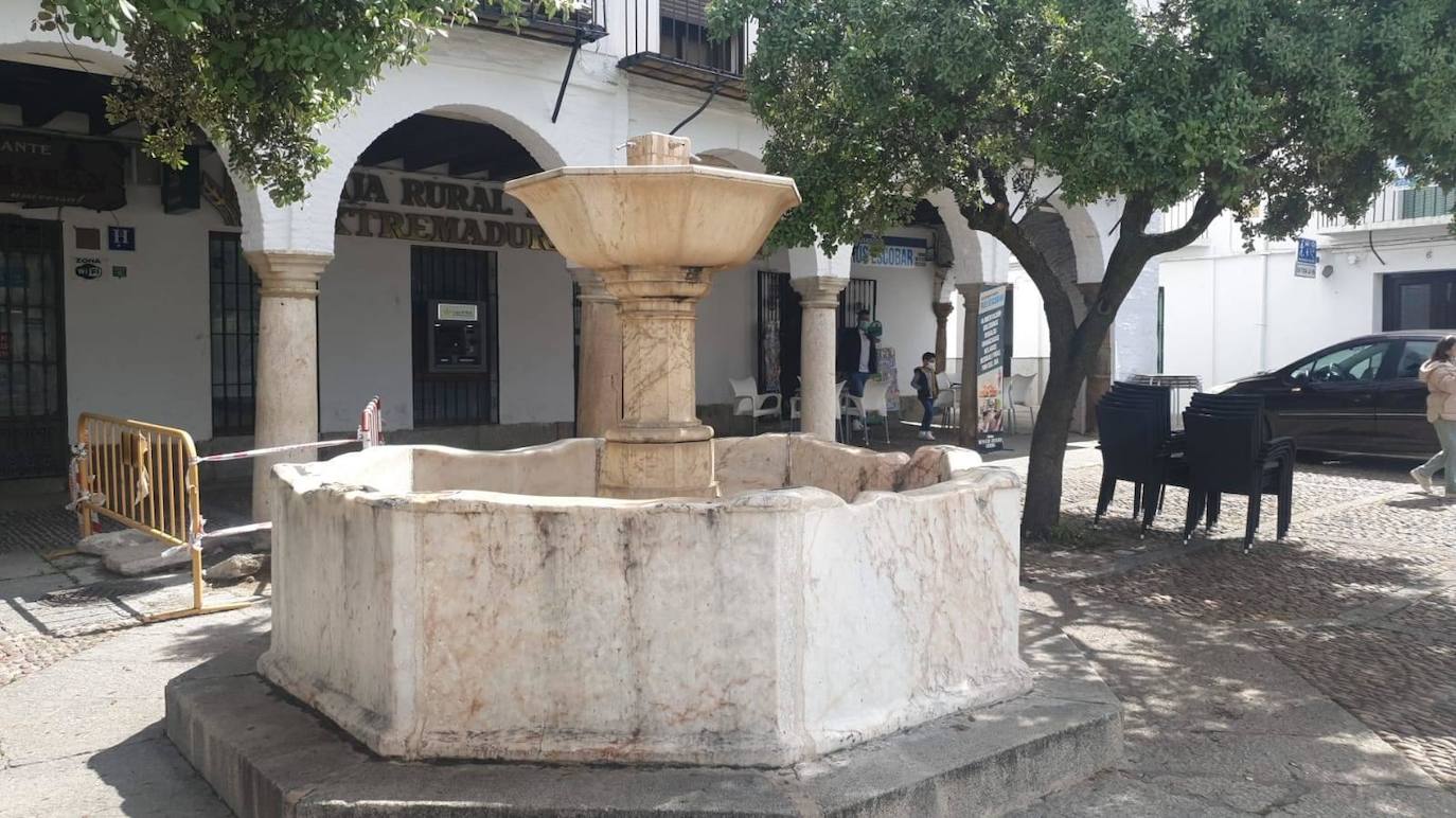 La Fuente de Zurbarán, emblema de Llerena, víctima del vandalismo