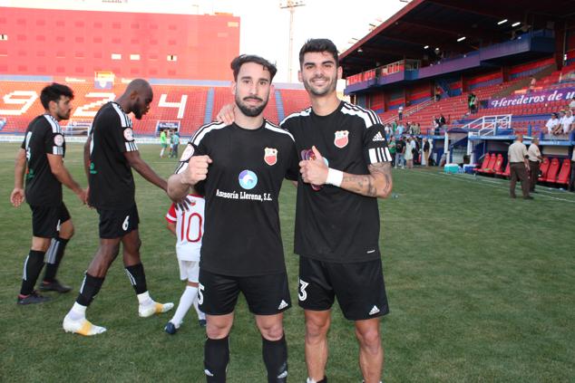 Fotos: El Llerenense hace historia en Almendralejo