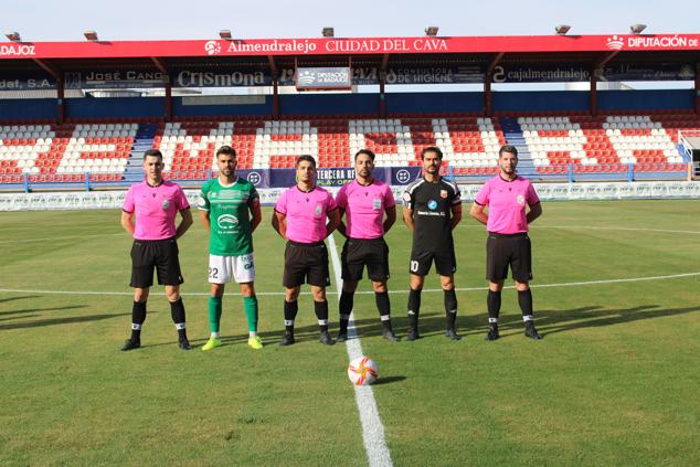 Fotos: El Llerenense hace historia en Almendralejo