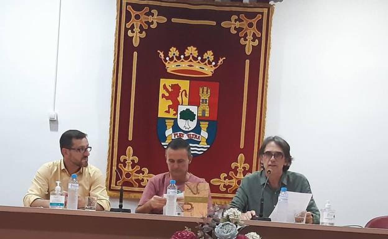 El poeta llerenense Antonio Solano presenta su quinto poemario