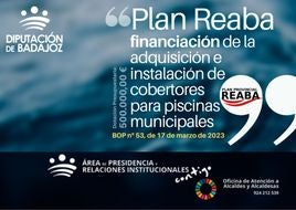 La piscina municipal instalará un cobertor en el vaso mediano