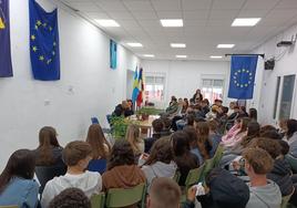 Acto de bienvenida al alumnado de los centros europeos.