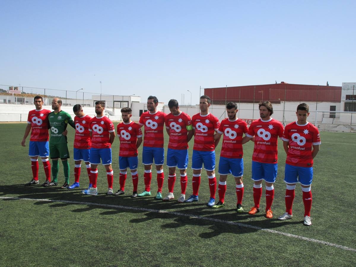 Minuto de silencio por Paco Morenas 